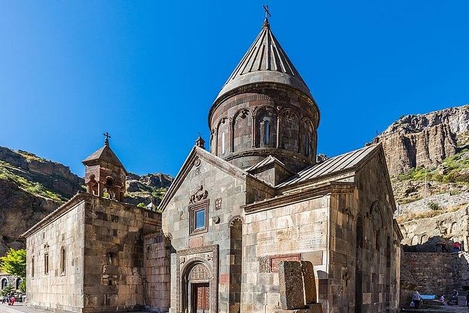 Day trip to: Garni and Geghard - Guides That Make the Culture Click: Narek Hakobyan and Garnik