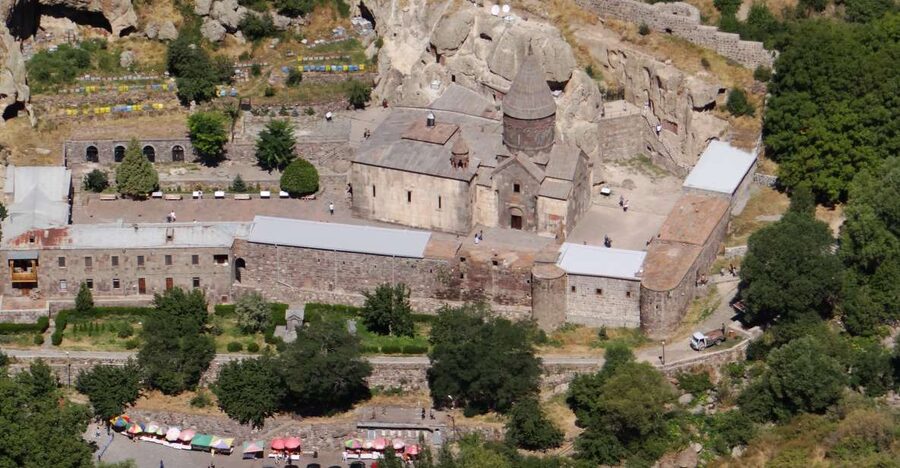 From Yerevan: 4.5-Hour Garni-Geghard Tour - Garni Temple: Hellenistic lines and Armenia’s pre-Christian story