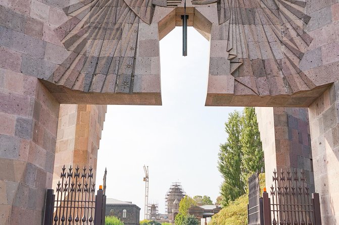 Garni, Geghard, Echmiadzin and Zvartnots Private Tour - Stop 3: Zvartnots Temple and the paid-entry note