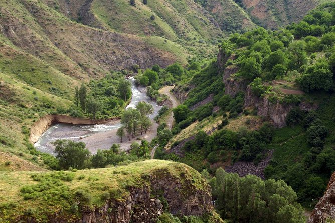 Group Tour: Garni, Symphony of Stones, Geghard, Lavash Baking - Group Size, Comfort, and Tips That Save Time (and Frustration)