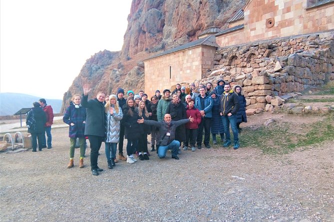 Group tour: Khor Virap, Noravank, Areni Winery and Cave - T’rchuneri (Bird) Cave: 5,500-year artifacts in a short visit