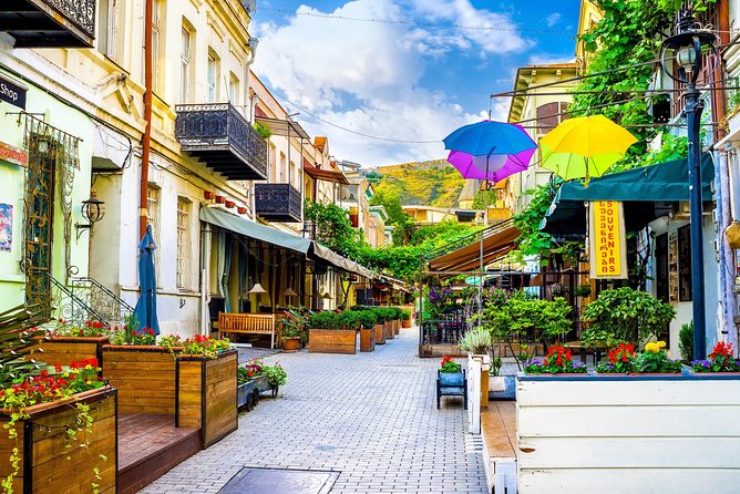 Group Tour: Must see of Georgia in 2 days from Yerevan - Getting to Hyur Service and Understanding the 8:00 a.m. Start