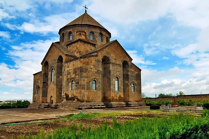 Khor Virap, Echmiadzin & Zvartnots UNESCO Small-Group Guided Tour - The Private Vehicle, Wi-Fi, and Sweets That Actually Matter