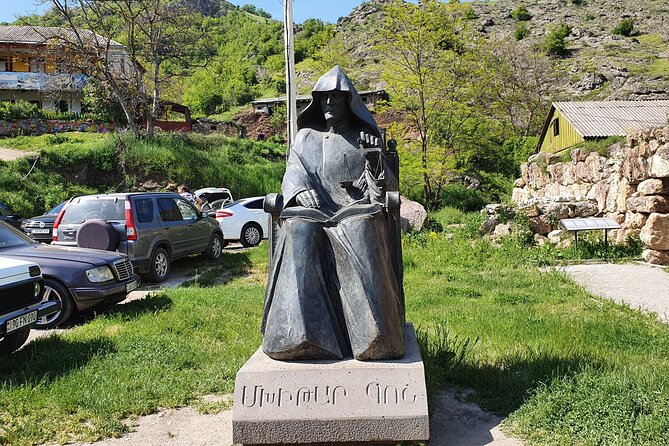 Lake Sevan, Dilijan, Haghartsin, Kechris & Tsaghkadzor Day Tour - Stop 4 and 5: Tsaghkadzor and Kecharis Monastery