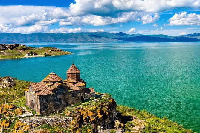 Lake Sevan, Hayravank, Noratus, Selim Pass, Jermuk, Areni - Key points before you go
