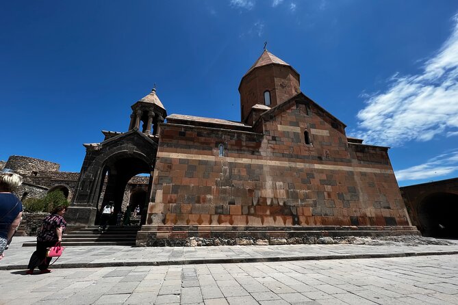 Private Tour: Khor Virap-Areni-Noravank-Tatev - Areni wine factory: a quick stop that still has meaning