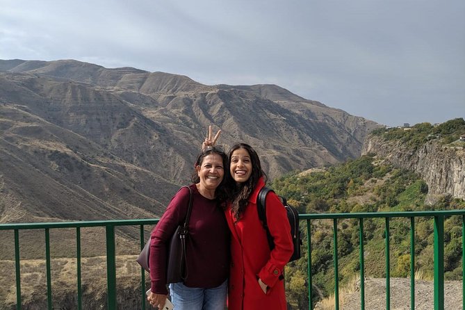 Private Tour: Khor Virap, Garni, Geghard, Lake Sevan - The lunch break: what you can do with the optional meal
