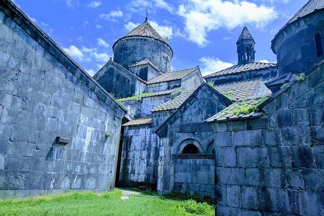 Private Transfer & Tour from Tbilisi to Yerevan or Yerevan to Tbilisi - A private Tbilisi–Yerevan road trip with comfort built in