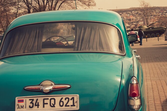 Retro KGB Tour: A Volga 21 Adventure in Yerevan's Soviet Past with photography - Victory Park and Mother Armenia: the high-view opener