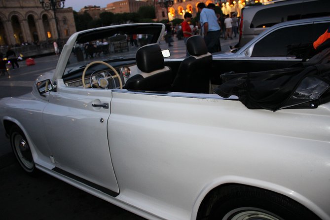 Yerevan city tour with drinks in a classic car with photography - Opera, Cascade, and the arts block: turning Soviet architecture into great photos