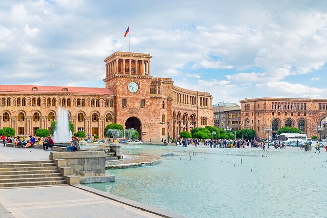 Yerevan: Private Sightseeing Tour - Stop 3: Cascade Complex for stairs, restoration, cafes, and modern art