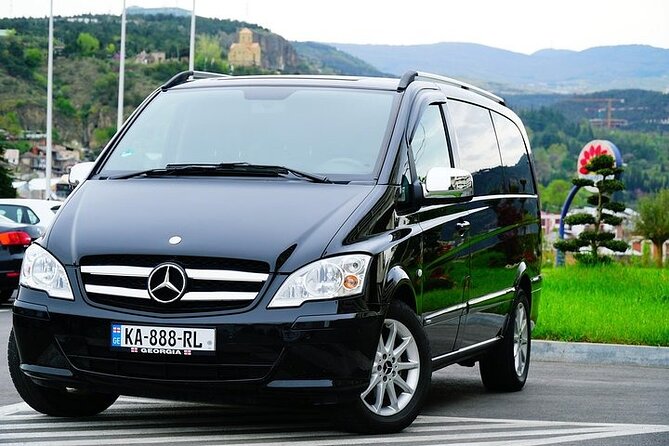 Yerevan to Tbilisi Private car transfer 3 Scenic stops - The route rhythm: how the 6–8 hours actually feel
